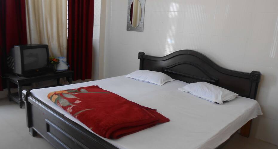 Hotel Solitare, Barnala 2